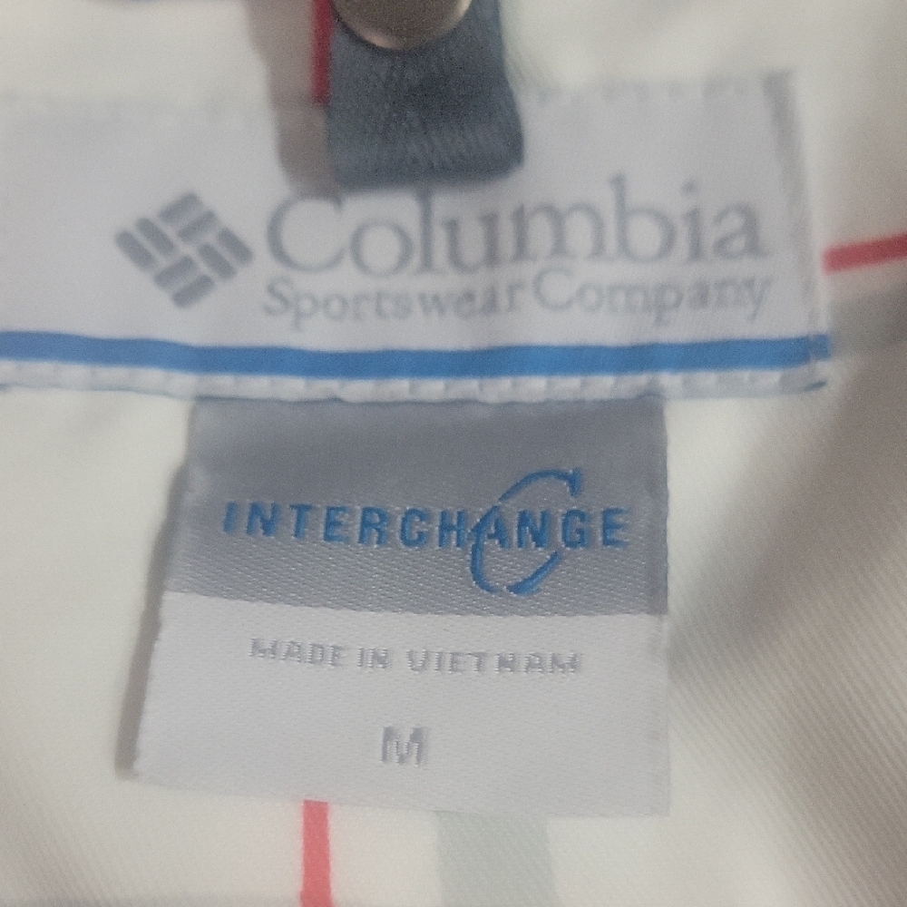 Columbia Women's White and Red Plaid Ski Jacket - Picture 4 of 6